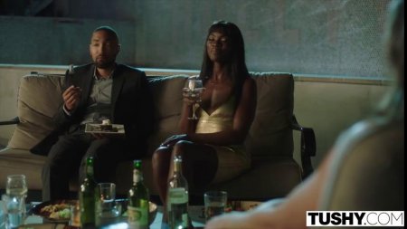 Парень изменяет своей телке с ее сексуальной подругой